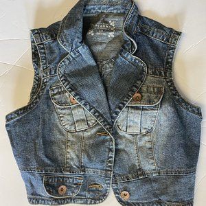Jean Vest